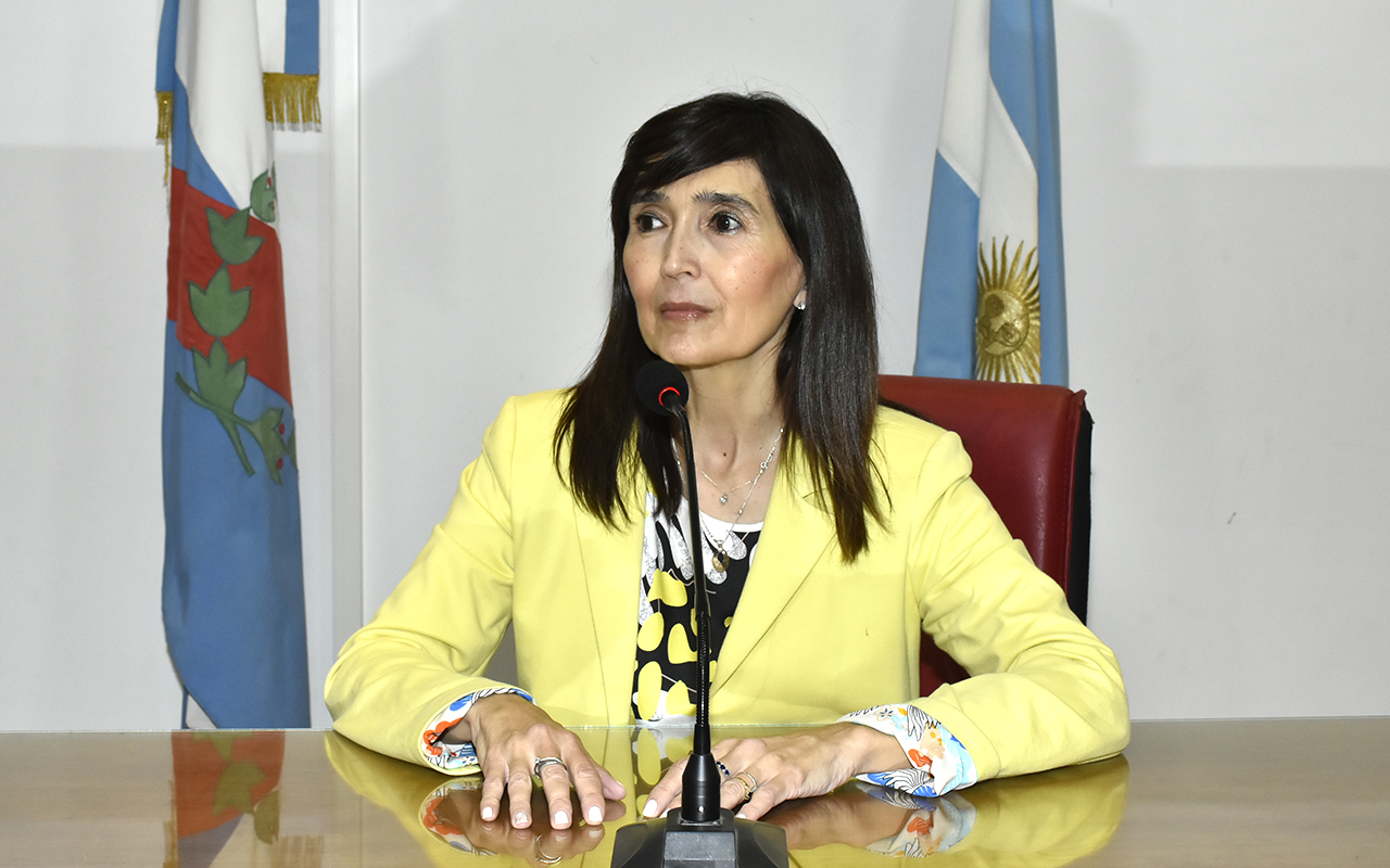 Dra. Sara L. D. 5