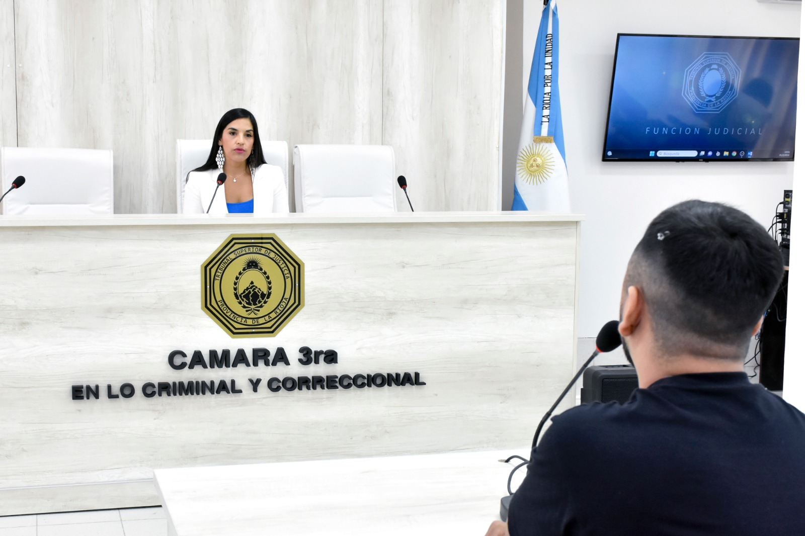 Dra Cabral en audiencia