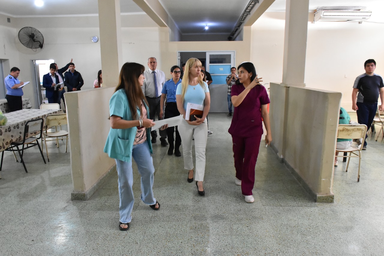 Dra Cordoba inspeccion ocular salud mental3