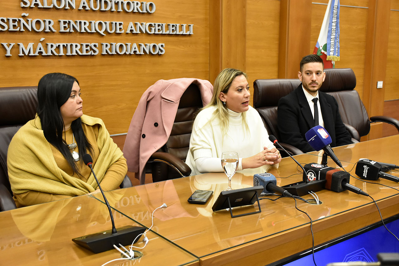 Dra Diaz Marano conferencia