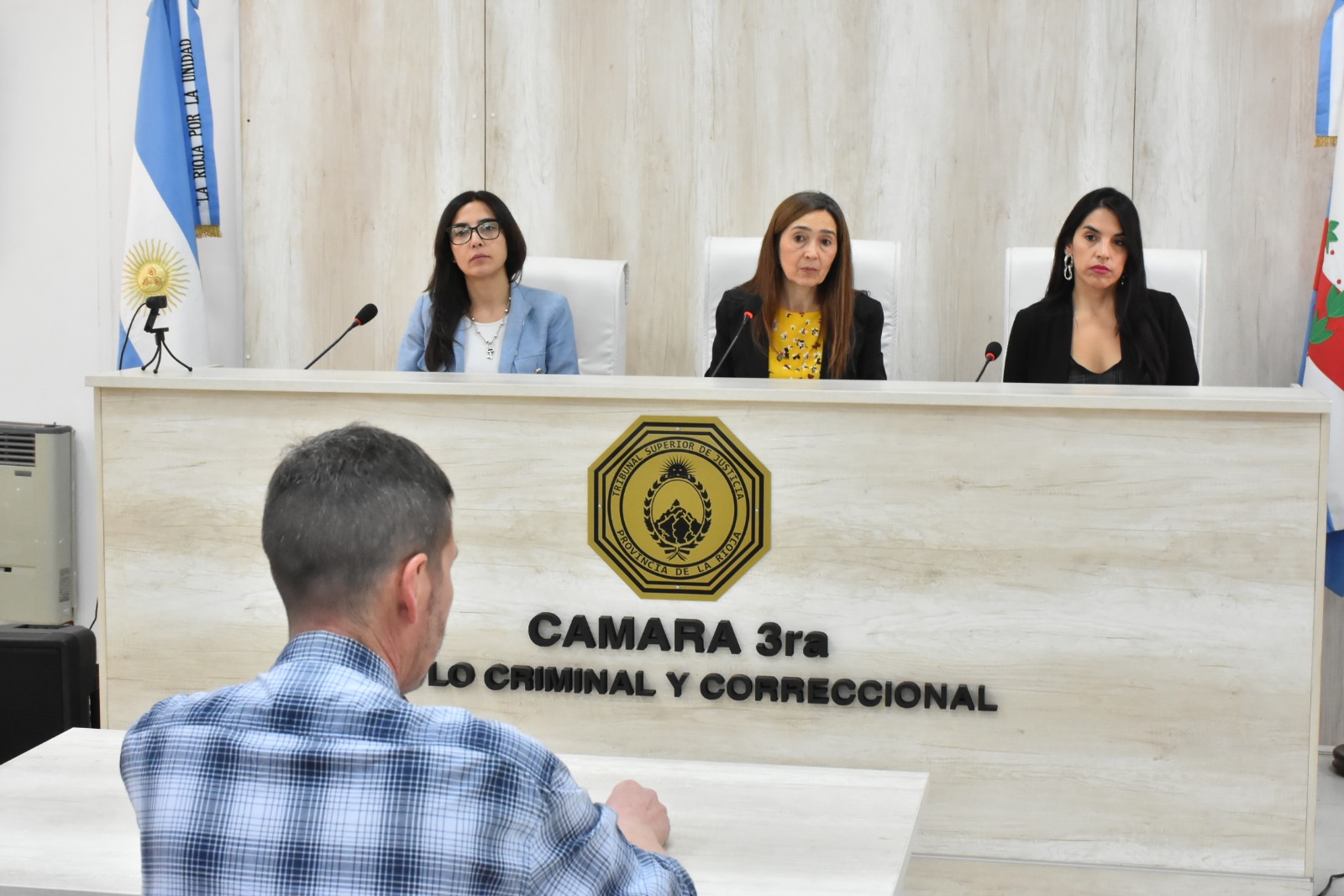 Dra Lopez Douglas-Tribunal-1-08-10-25