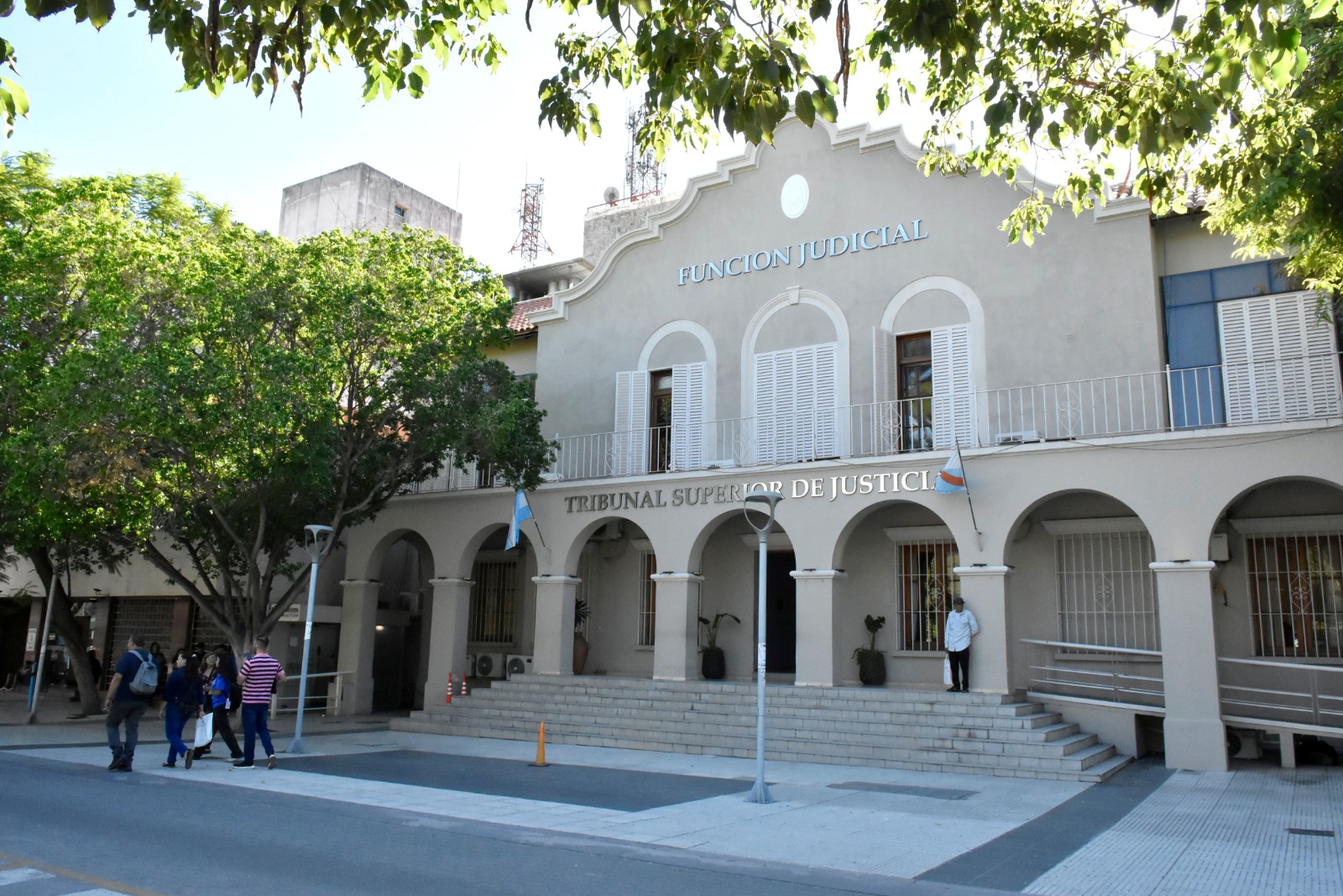 FACHADA TSJ abril 24