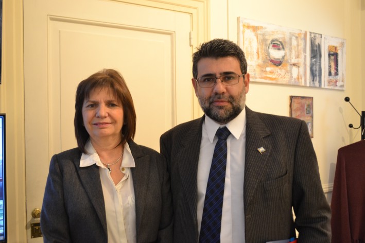 FIRMA_BULLRICH2.jpg