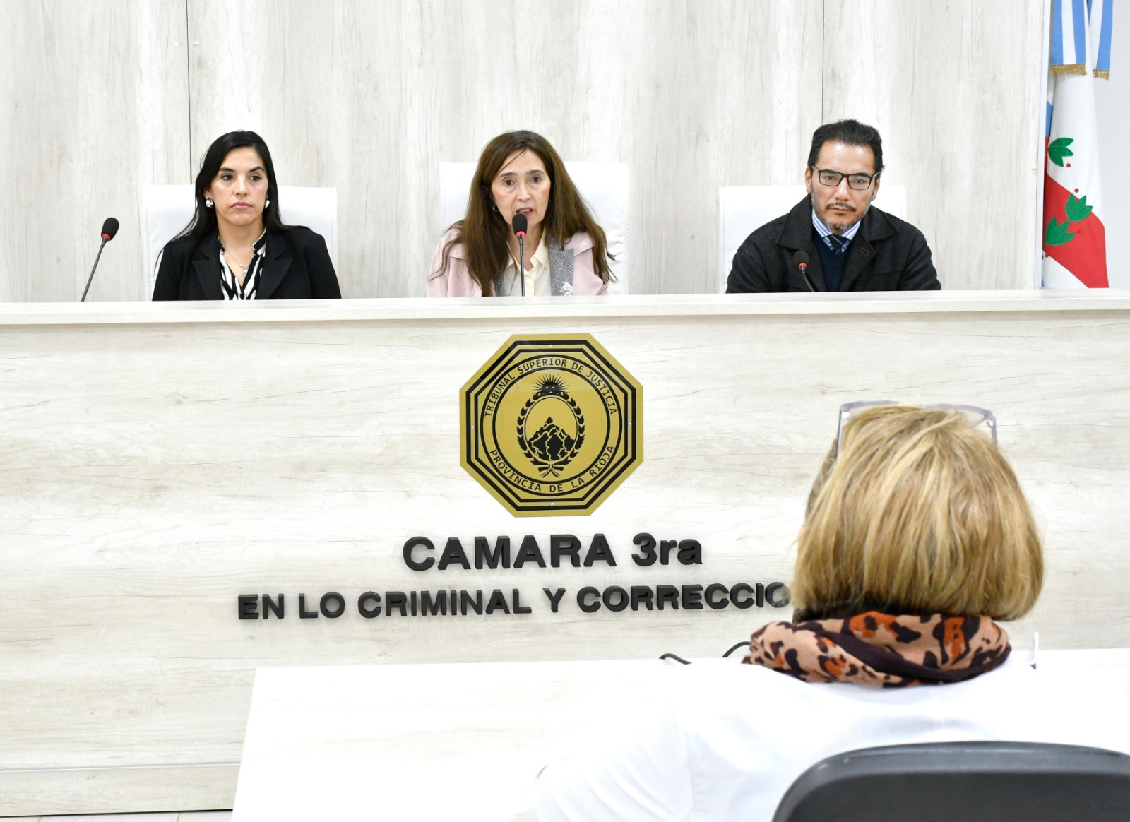 Juicio abuso 3 testimonios 1-03-06-26
