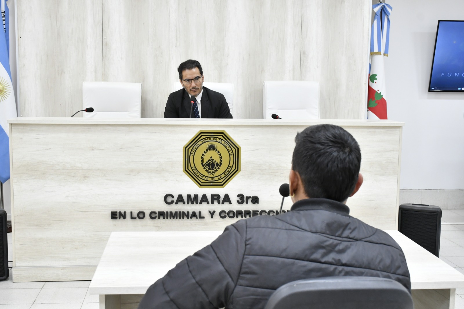 Juicio abuso de niña -Dr Diaz 1- 30-09-26