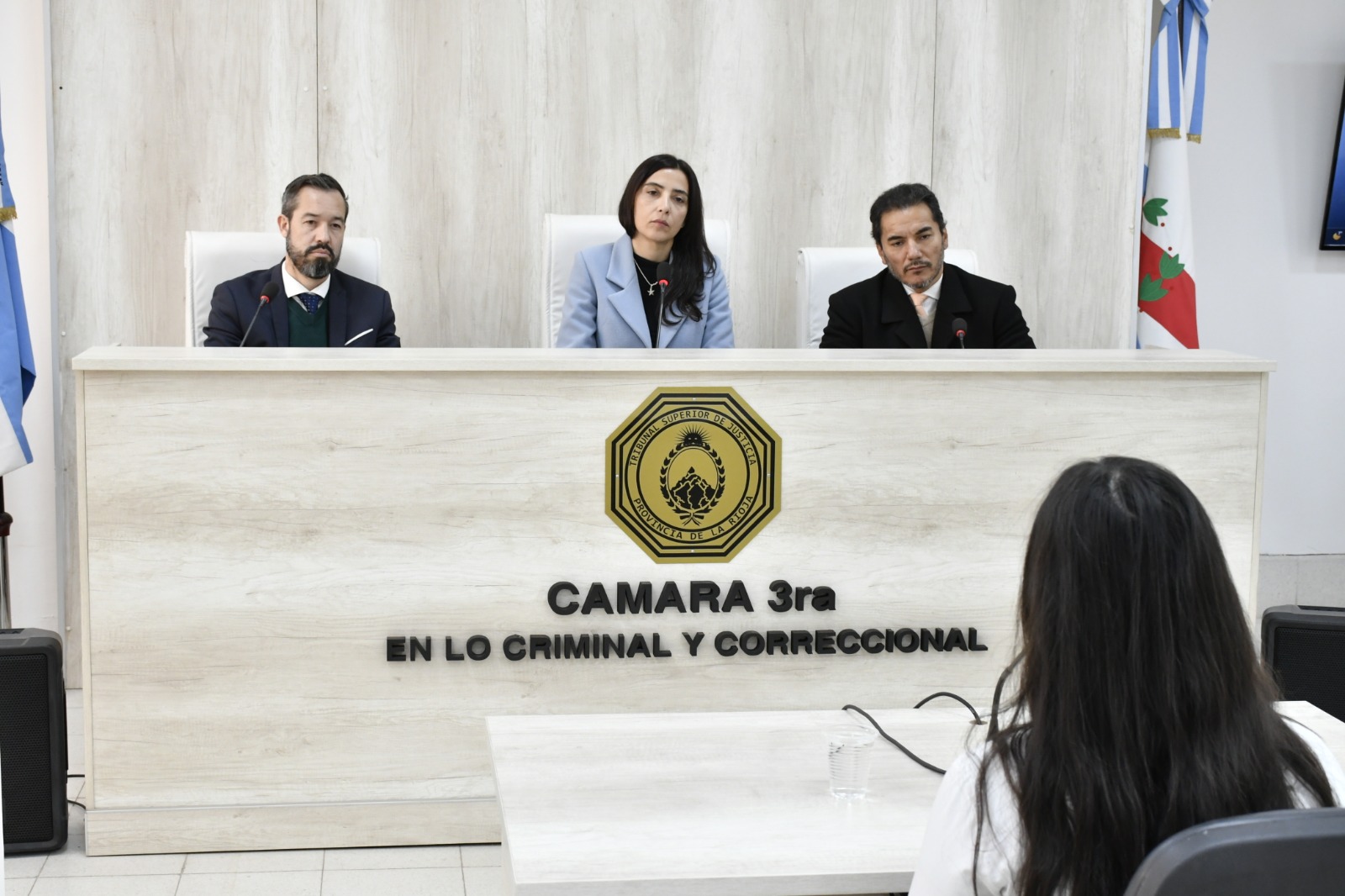 Juicio abuso en cerveceria 1-24-06-26