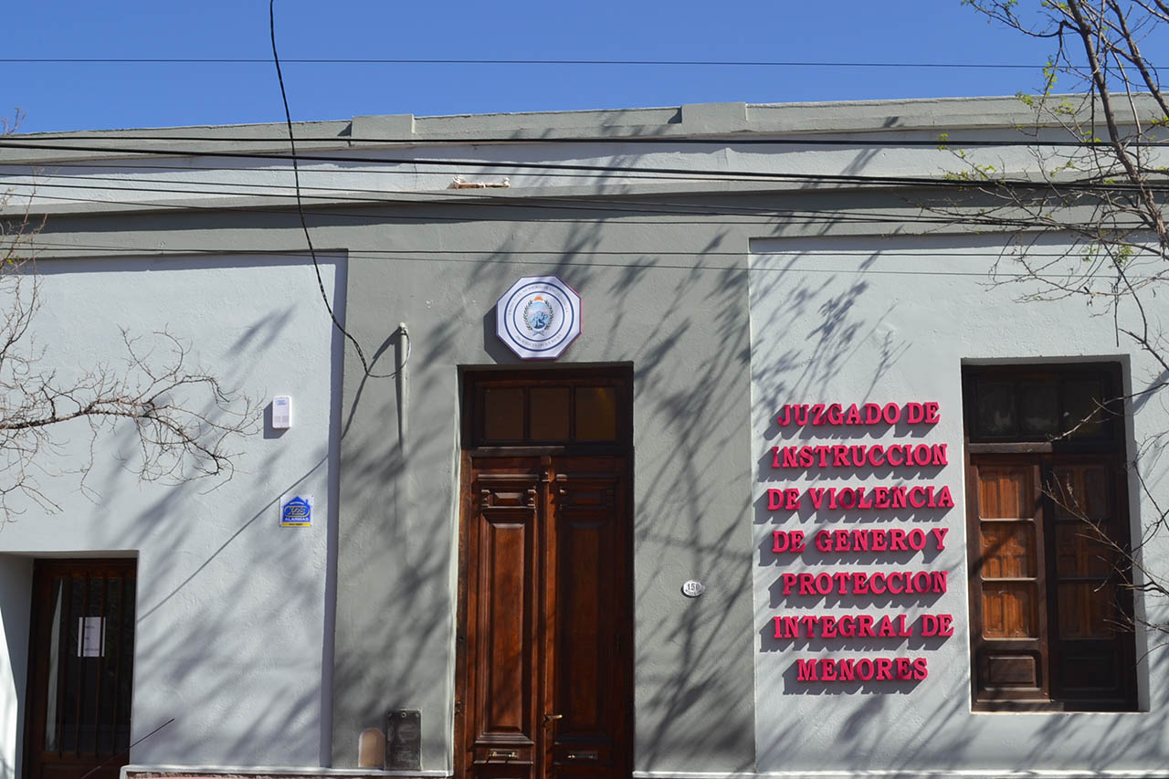 frente de juzgado violencia chilecito