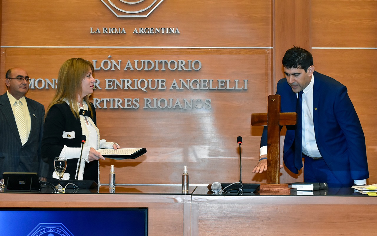 jura de jueces y juezas transitorias 2