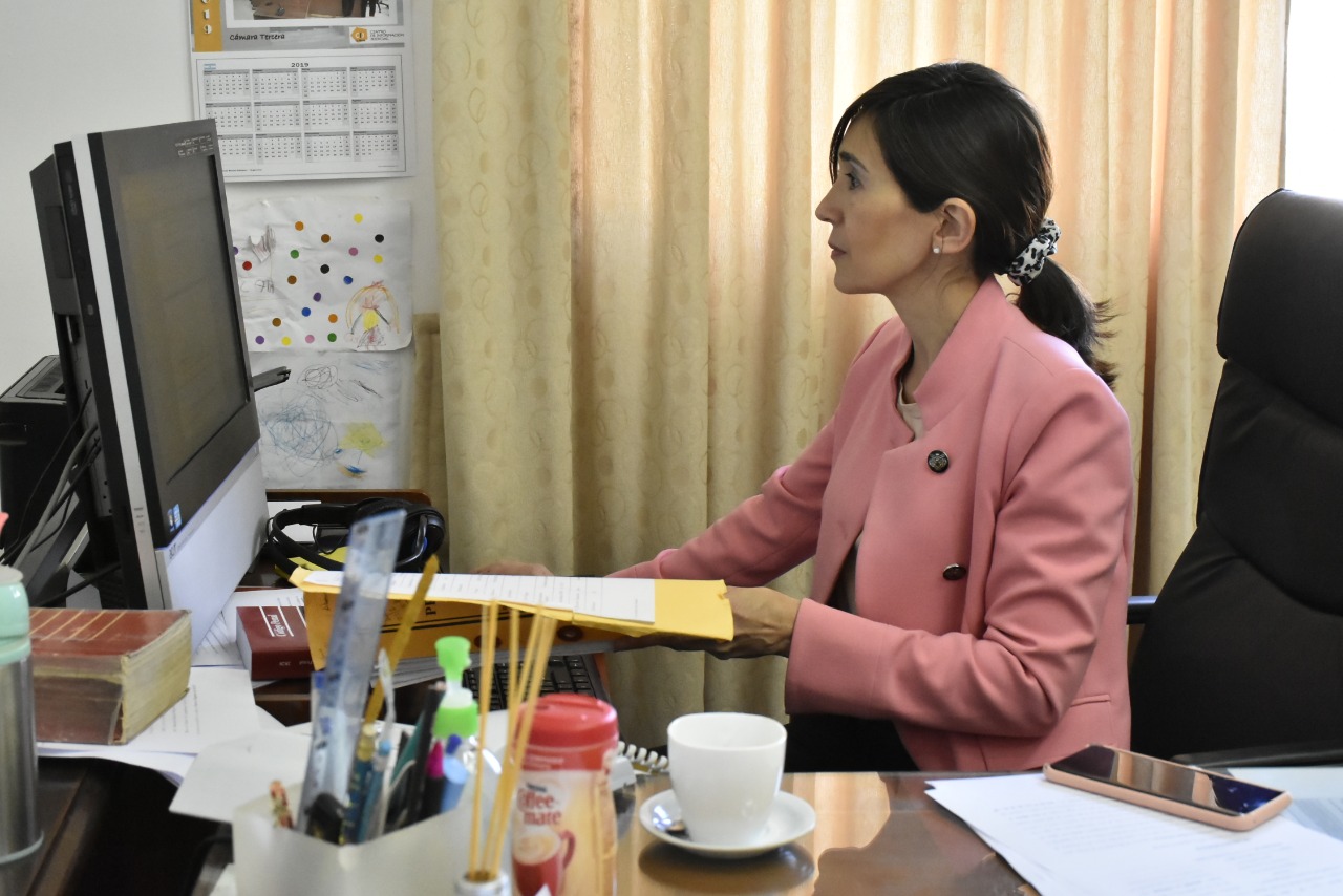 sara lopez douglas 4